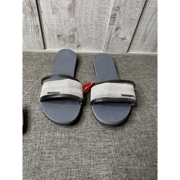 Havaianas Womens Size 9 10 Sandals Premium Steel Gray Slide On Flat Sandals - Picture 5 of 7